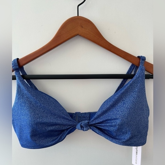 AQUA Swim Shimmer Twist Front Bikini Top NWT - Picture 2 of 16